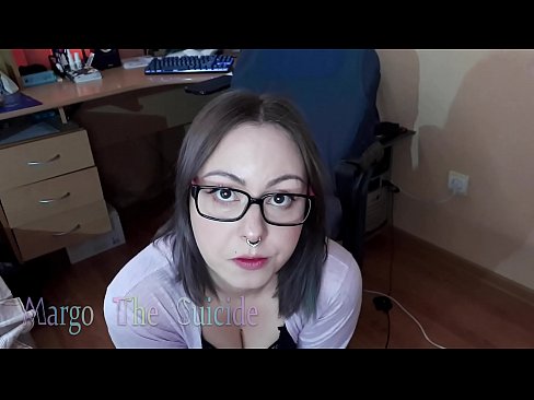 ❤️ Sexy dievča s okuliarmi hlboko fajčí vibrátor na kameru Kvalitný sex na porno sk.fitorganic.top